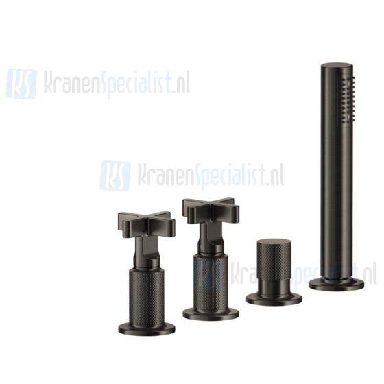 Gessi Inciso Viergats badrandcombinatie 1/2 met omstel doucheslang 150 cm en uittrekbare handdouche met antikalk. Toepasbaar met badvulover Geborsteld Messing Artikelnummer 58143.727